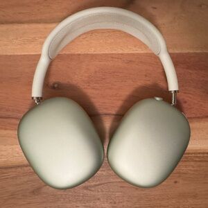 Apple AirPod Max Headphones in Green